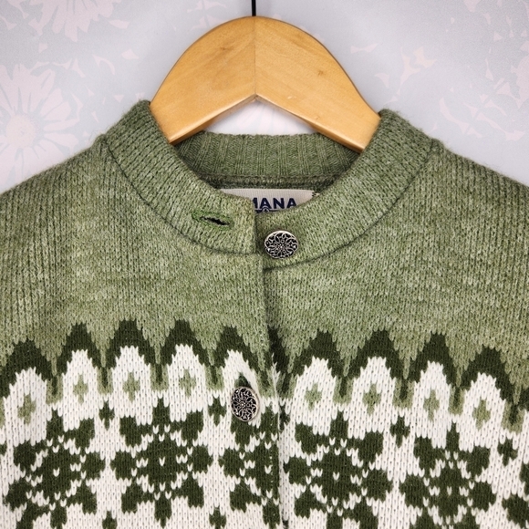Vintage Green Fair Isle Knit Cardigan Cozy Sweater Medium - Picture 4 of 12